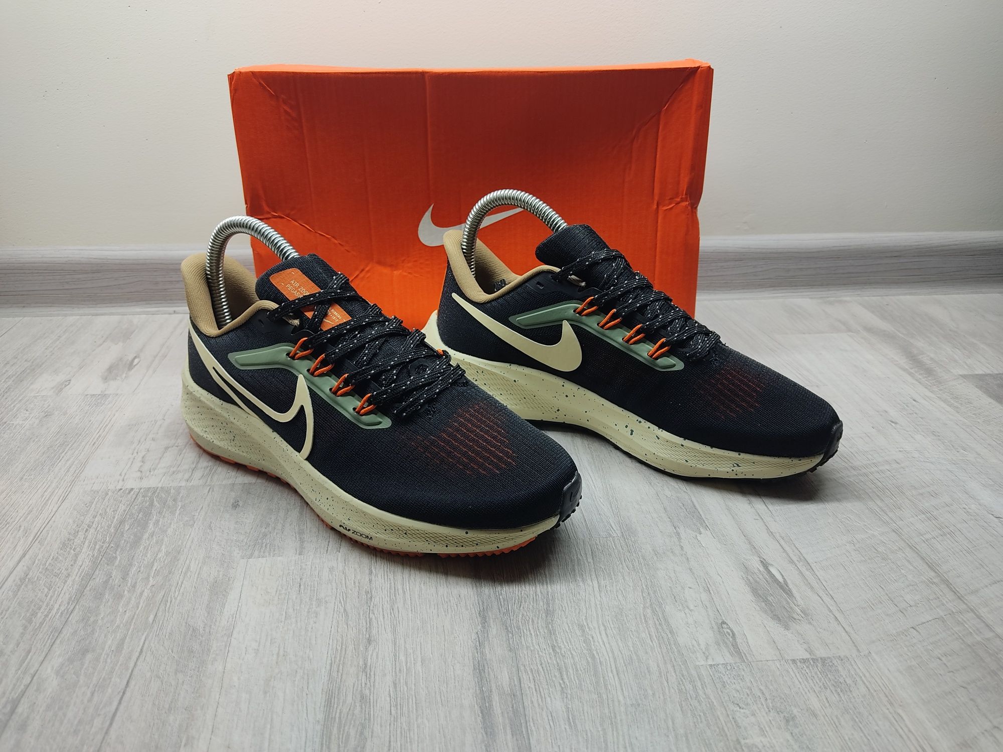 Жіночі кросівки Nike Air Zoom Pegasus(40)