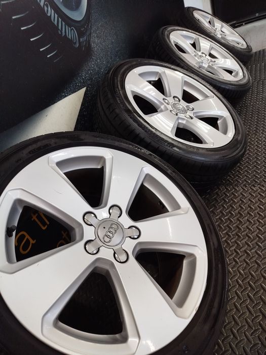 Jantes 17" Audi originais com pneus