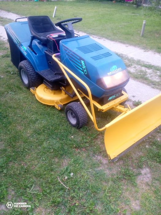 Kosiarka traktorek ogrodowy