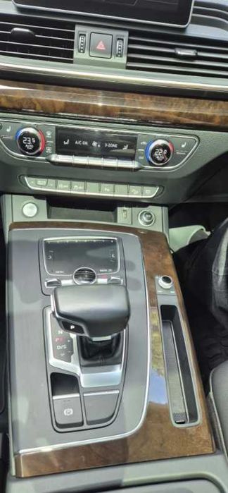 Audi Q5 2018 року