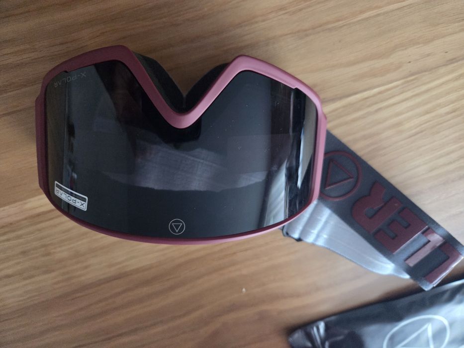 Nowe gogle narciarskie ULLER THE WALL bordowe-wymienne soczewki