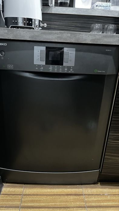 ZMYWARKA Beko Dfn6833 B