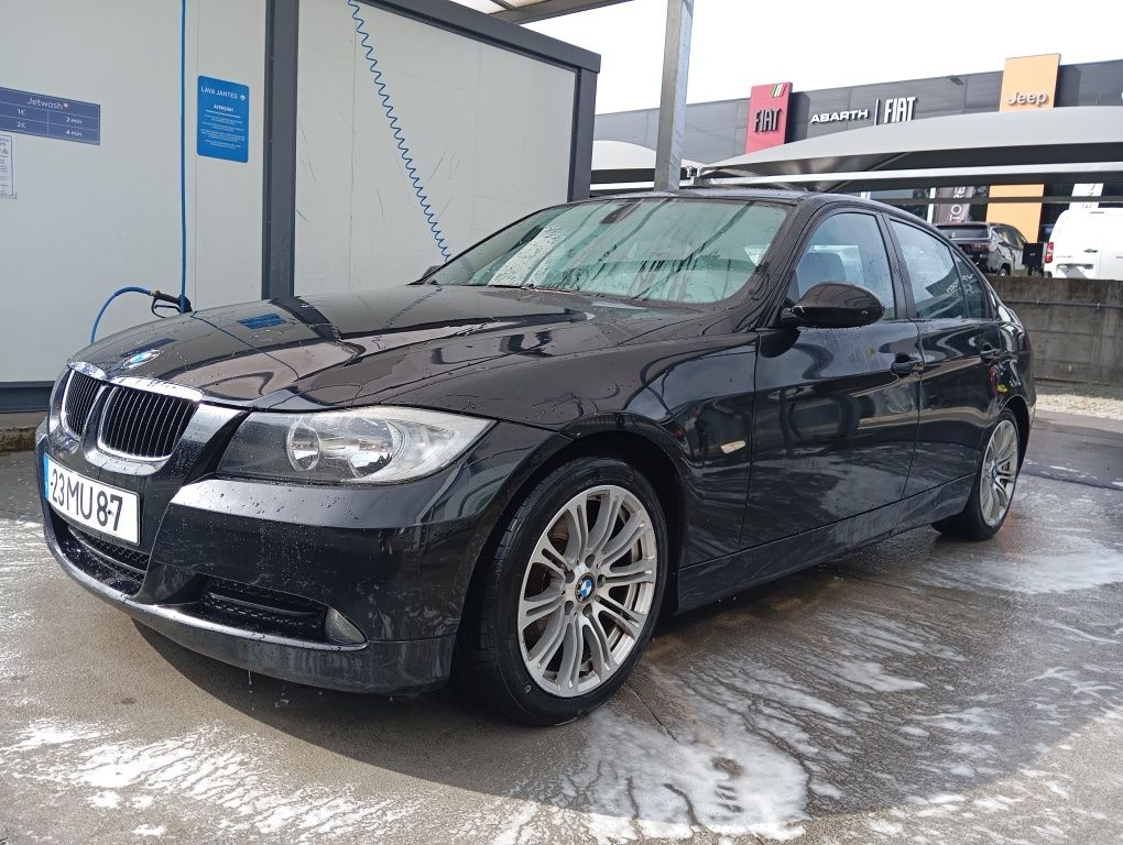 Vendo Bmw 318d E90