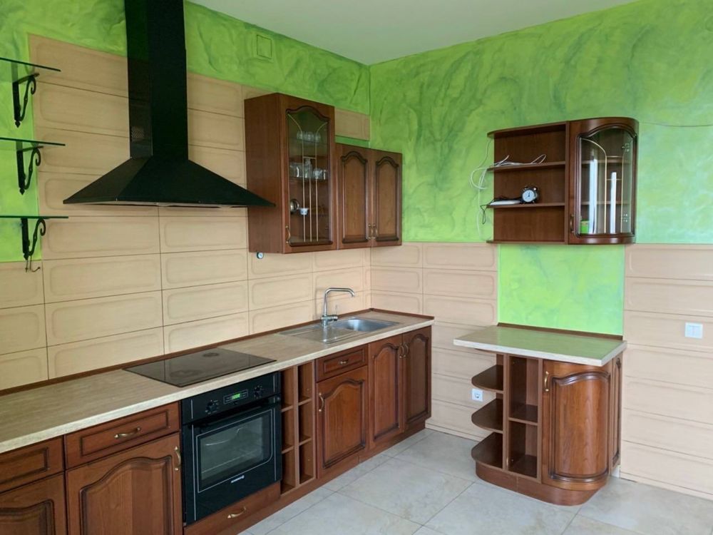 Продаж 2-кім квартири вул Кривчицька Личаківська З ремонтом та меблями