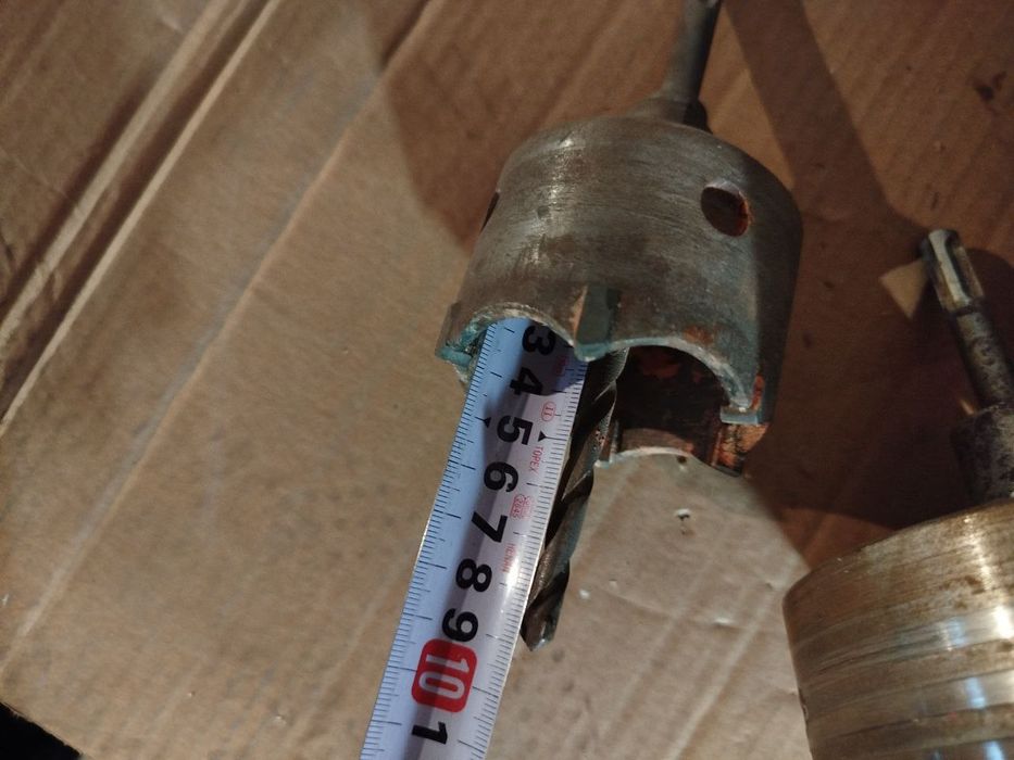 Коронки для бурения отверстий 2 шт. + Удлинитель