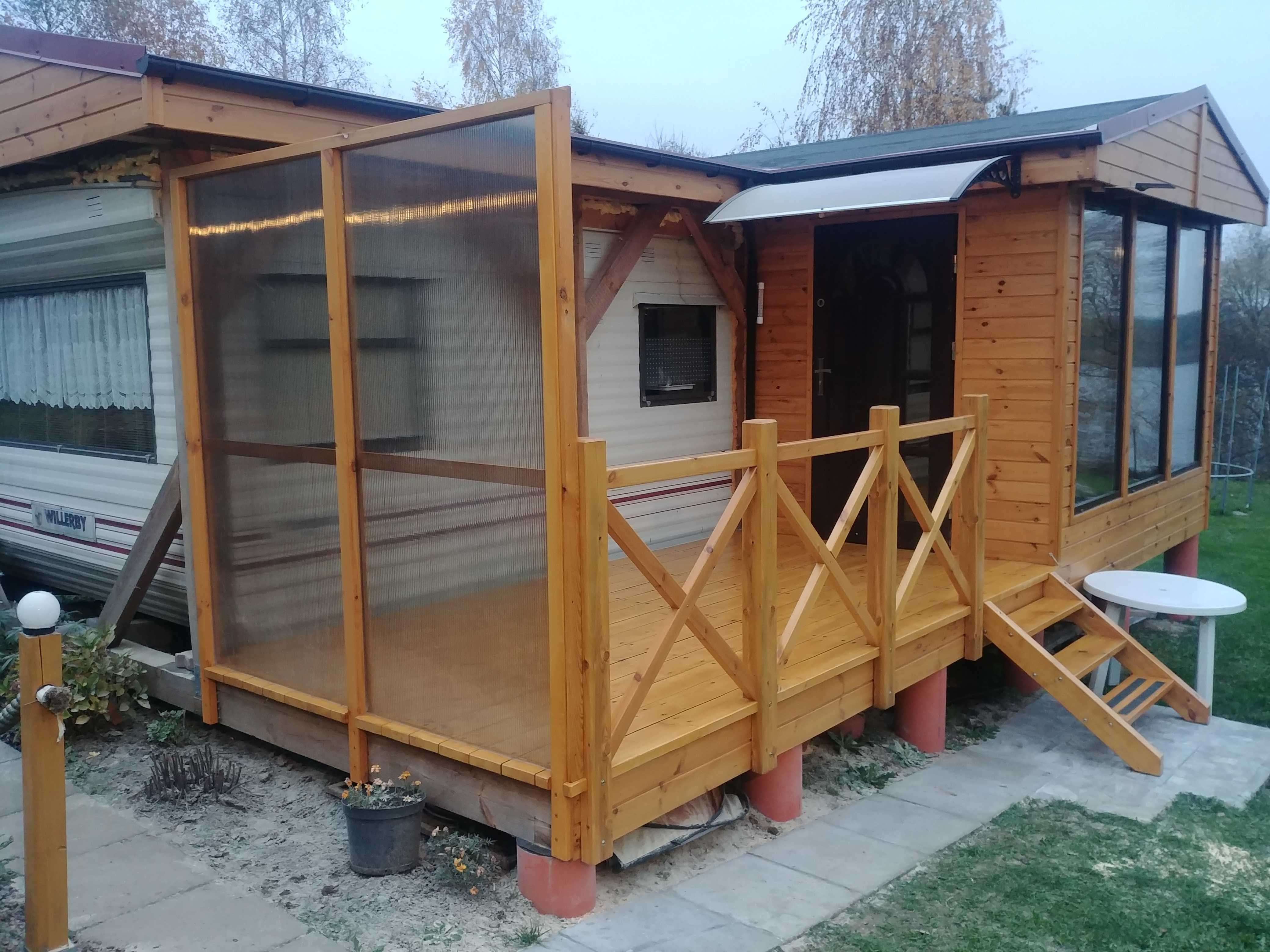 Adamur Remonty ,wykończenia, konstrukcje kompozyt drewno