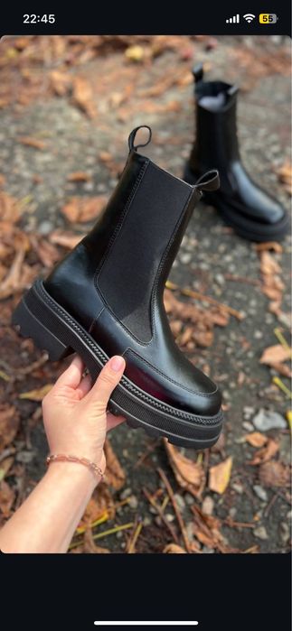 Зимові сапоги челсі.