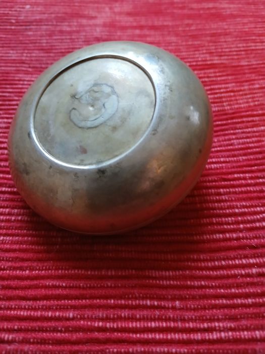 Popielniczka przenosna