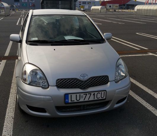 Toyota Yaris 2004 1.0