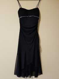 Sukienka na wesele elegancka czarna