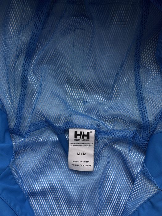 Вітрвока Helly Hansen
