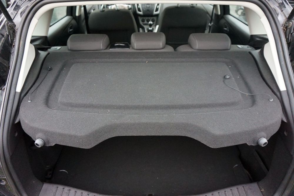 TYLNA PÓŁKA BAGAŻNIKA FOCUS III MK3 5D HB BM51-A46506-AD3JA6 FORD 2010-2014