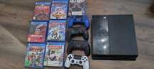 Konsola PlayStation 4