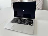Macbook Pro 13” z M2 - stan idealny, bateria 96%,kupiony w MediaExpert