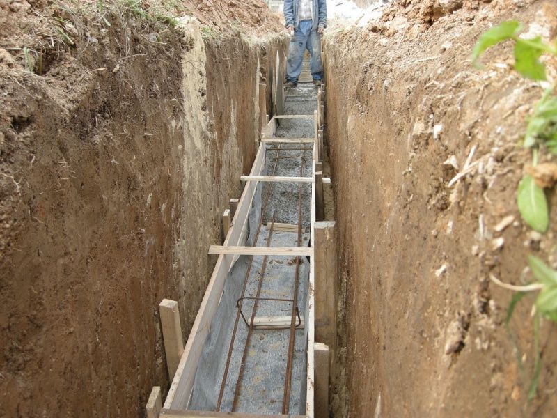 Демонтаж.Демонтажные работы.Земельные работы копка траншей ям.