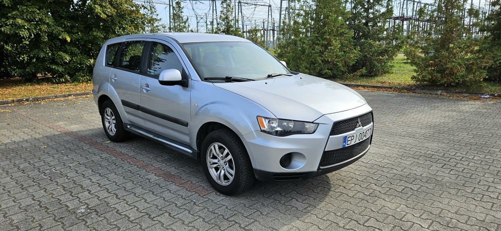 Mitsubishi Outlander II 2.2 DiD Mivec 177KM 6 biegów napęd 4WD