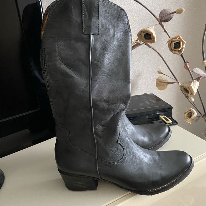 Сапоги козаки шкіра 40р