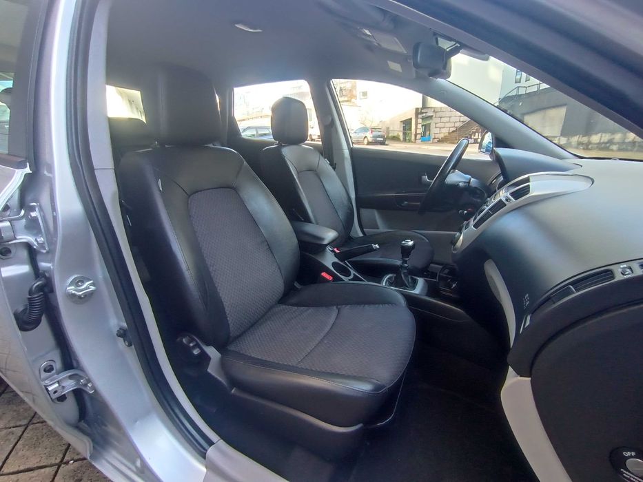 kia ceed 1.6 crdi 115cv de 2009 5 portas nacional