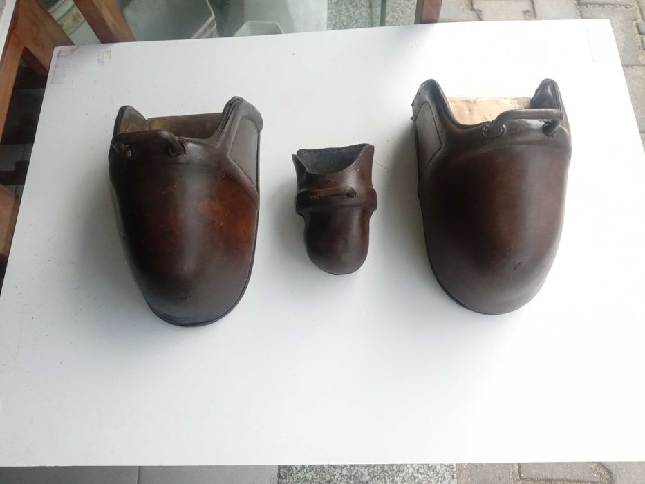 Estribos de caixa muito antigos