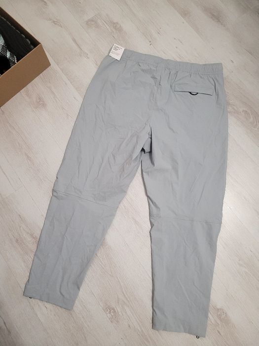 Штани NIKE Sportswear Tech Woven нові original