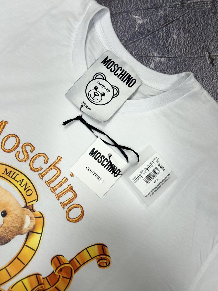 ИДЕАЛЬНО НА ПОДАРОК Женская футболка MOSCHINO белая качественный прит