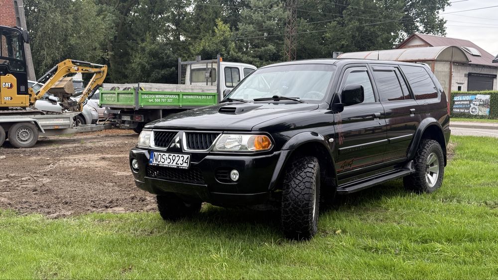 Terenowy 4x4 Mitsubishi Pajero Sport