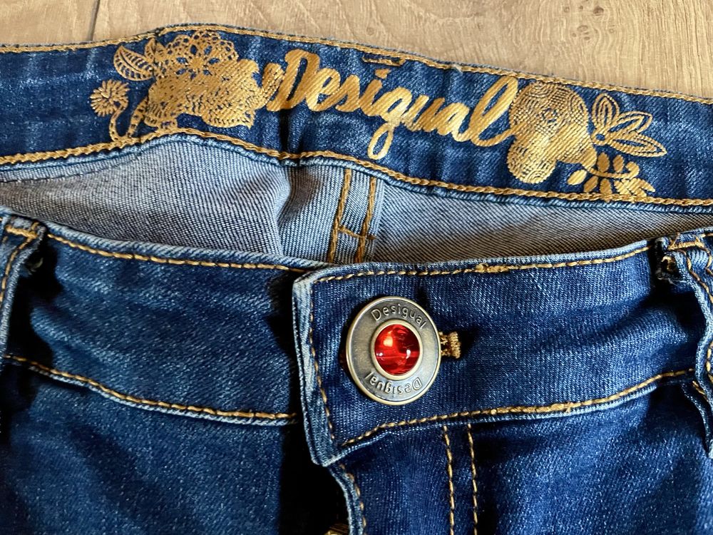 Jesnsy Desigual piekne hafty