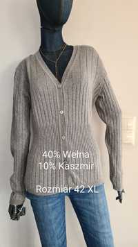 Sweter Kardigan 40% Wełna, 10% Kaszmir. Rozmiar 42 XL. Szary. Prążki.