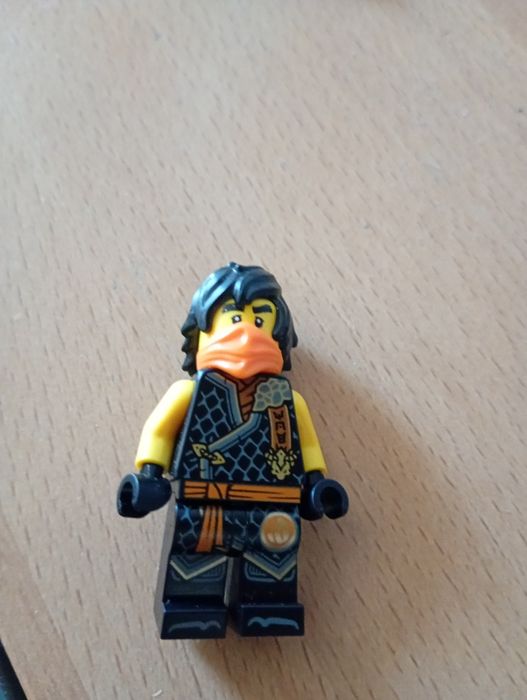 Figurka lego ninjago cole