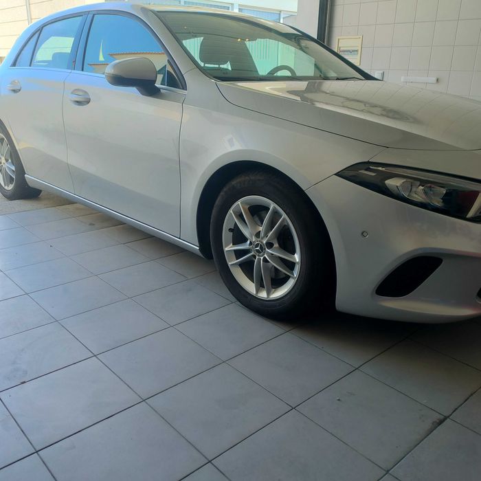 Mercedes A180D linha progressiva AUT