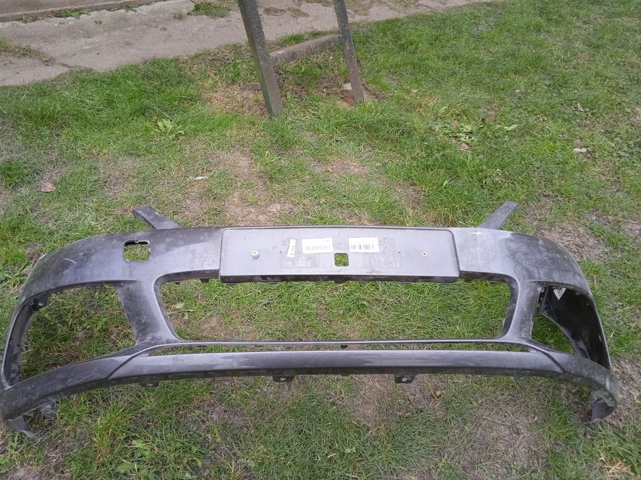 Передній бампер Пежо 308