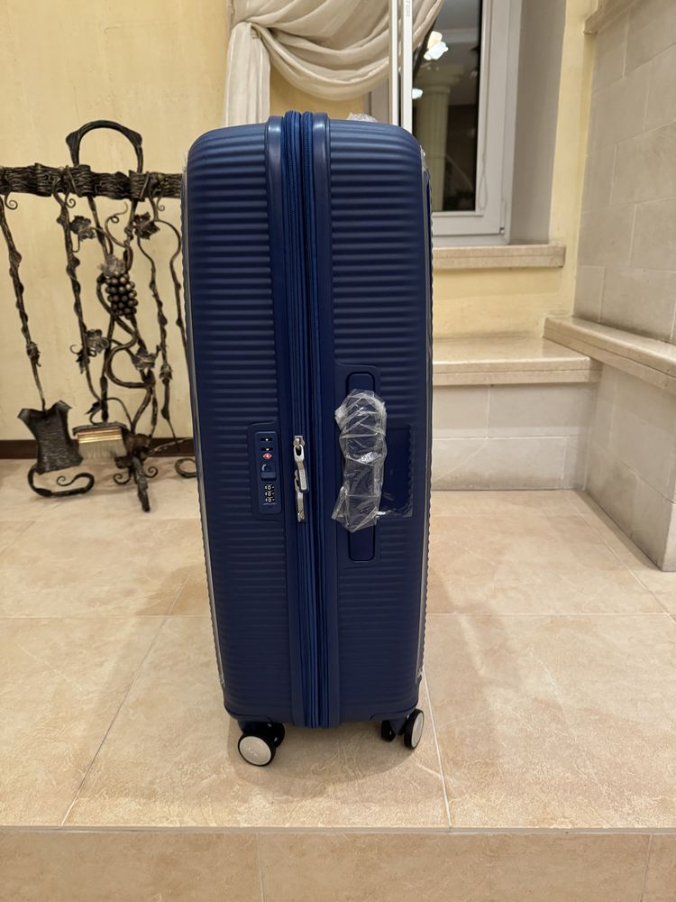 American tourister мала середня велика нова валіза L