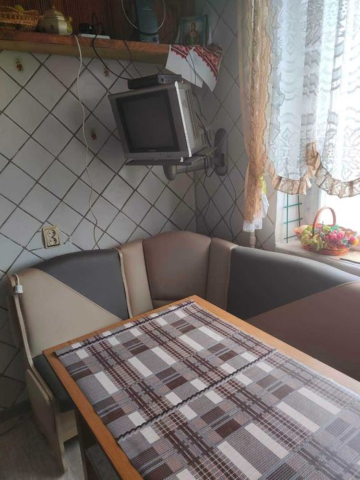 трикімнатна квартира