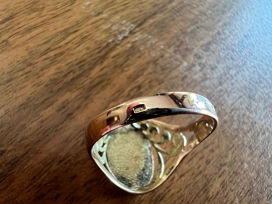 Sygnet złoty bez kamienia próba 585 stan bardzo dobry