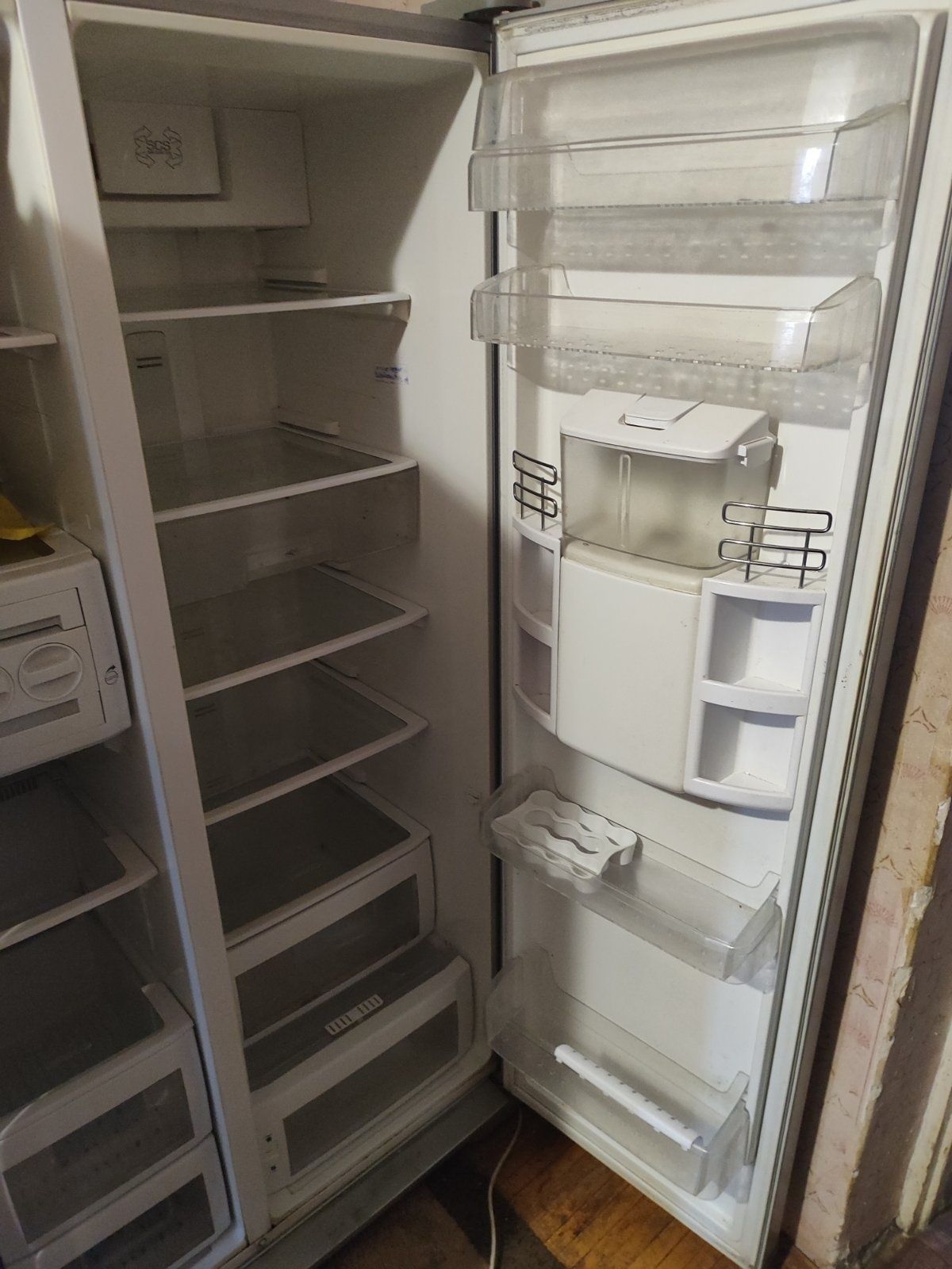 Холодильник BEKO side by side