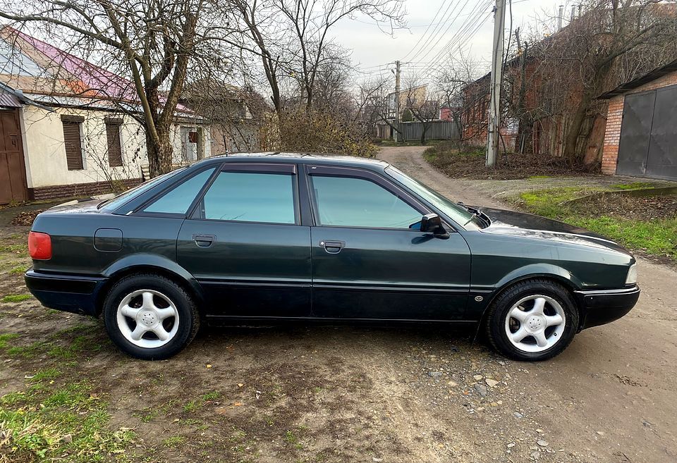 Продам AUDI срочно