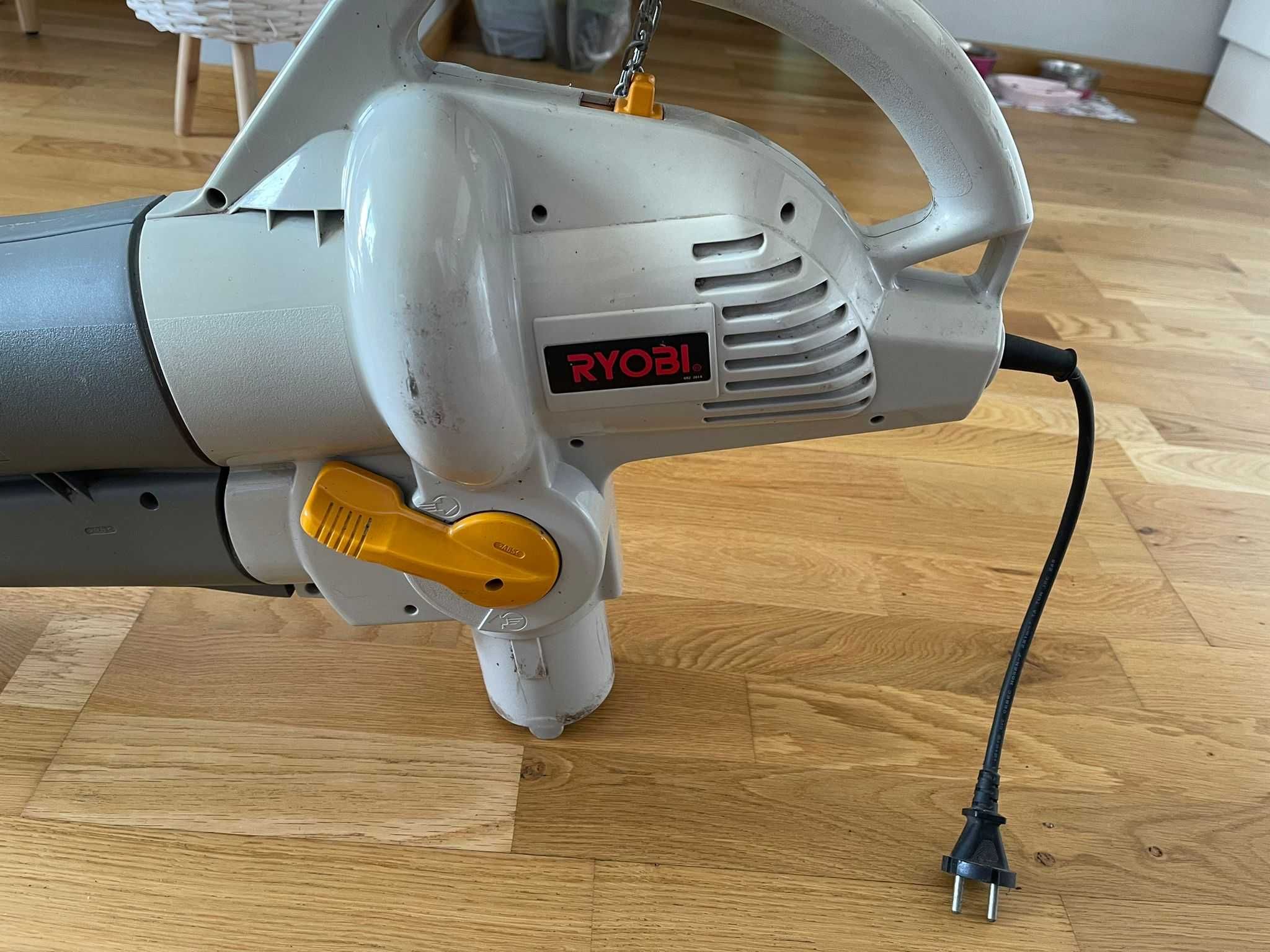 Dmuchawa Ryobi Resv1600