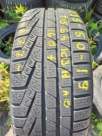 677, 235/50r19 Pirelli Sottozero 210 z 2015r 6.4mm A0