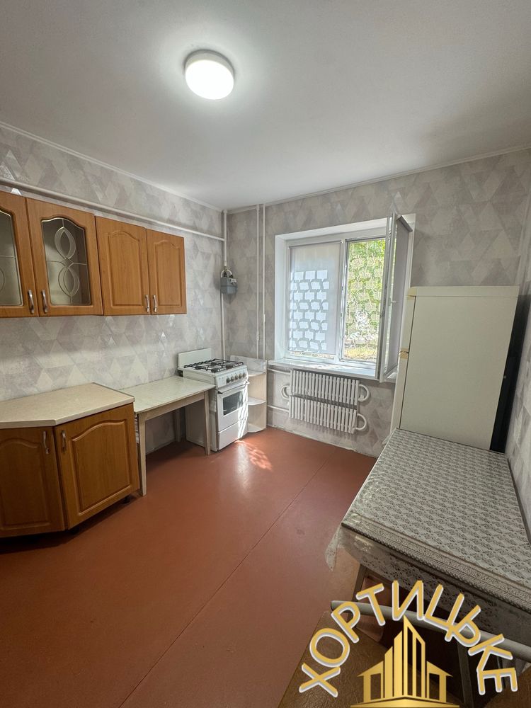 Продаж 2х кім.кв по вул. Дорошенко р-н 108 школи з меб та техн -20500$
