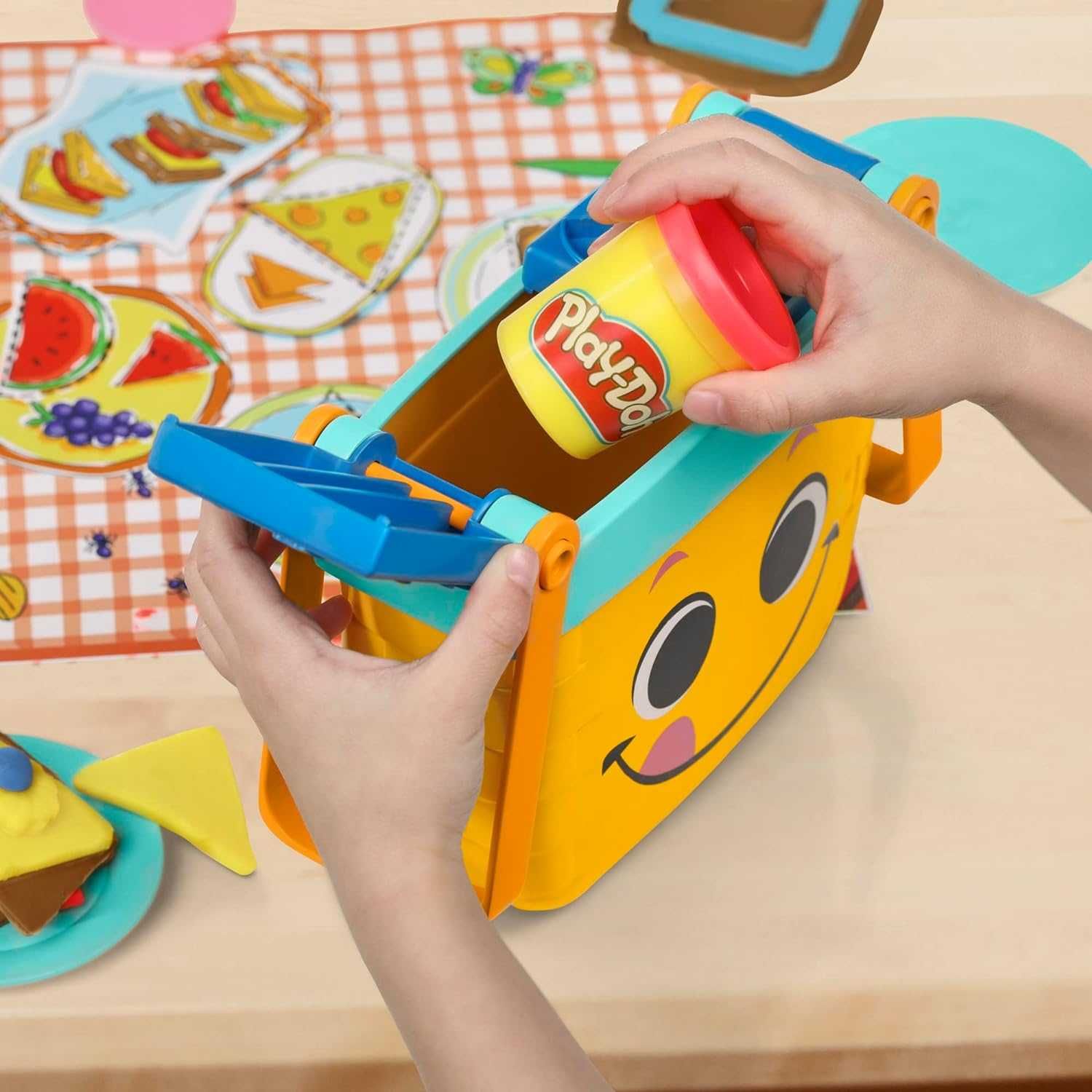 Набір Play-Doh Picnic Shapes Starter Set Плей До  Пікнік.