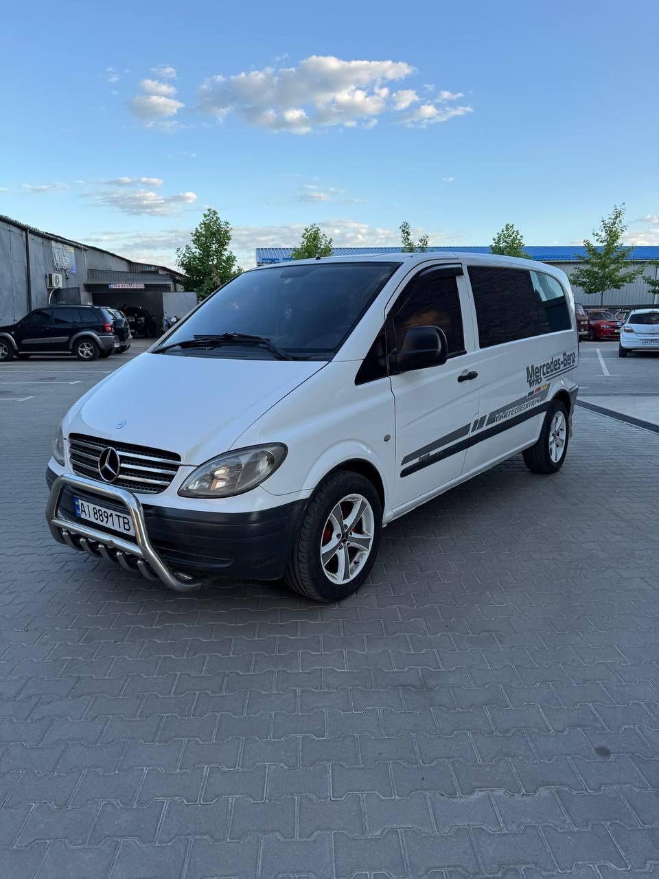 Мерс Вито 639 8 мест 2,2 тди мех 6 ст