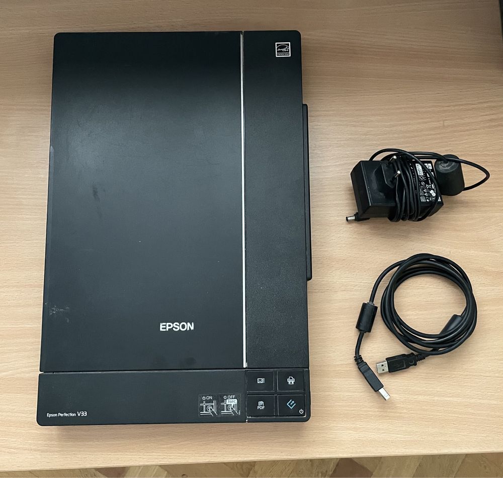Сканер Epson perfection V33