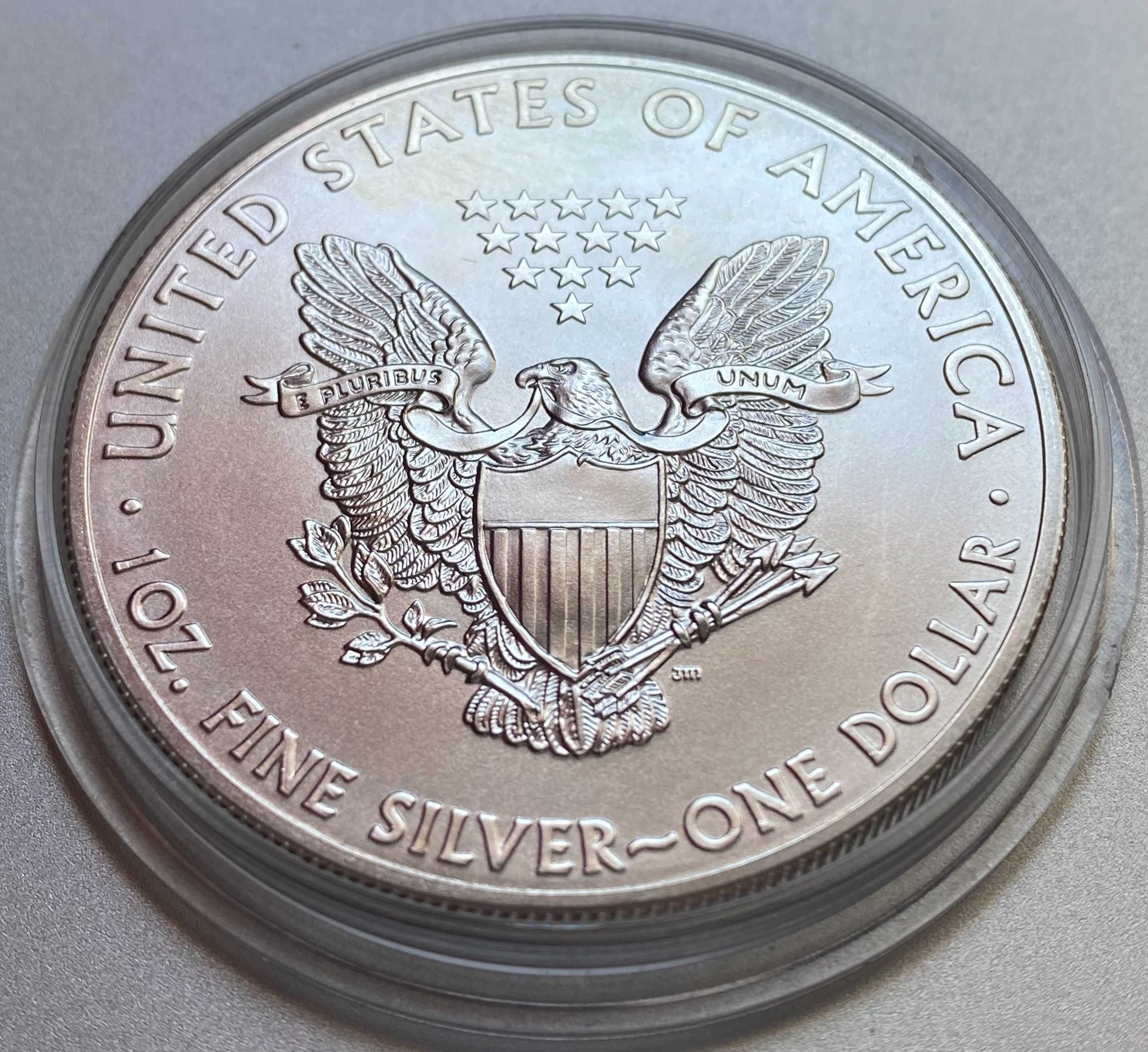 Крокуюча Свобода 2015 Американский орел 1 долар США 1 унція срібло 999