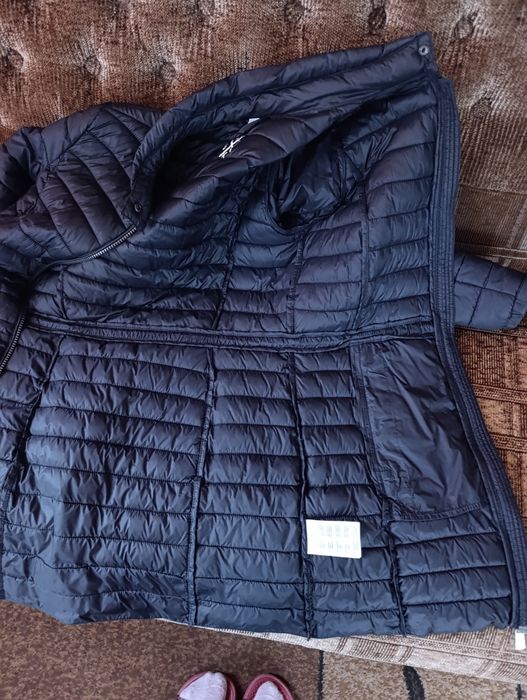 Жіноча осіння куртка