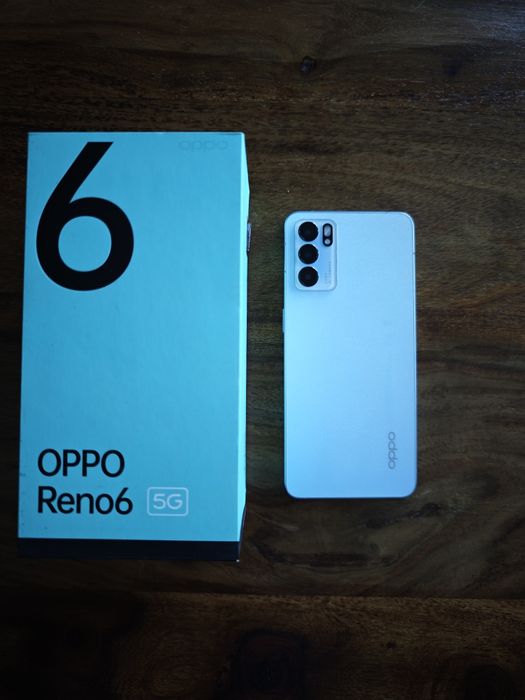 Telefon Oppo Reno 6 5G