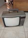 Televisão antiga