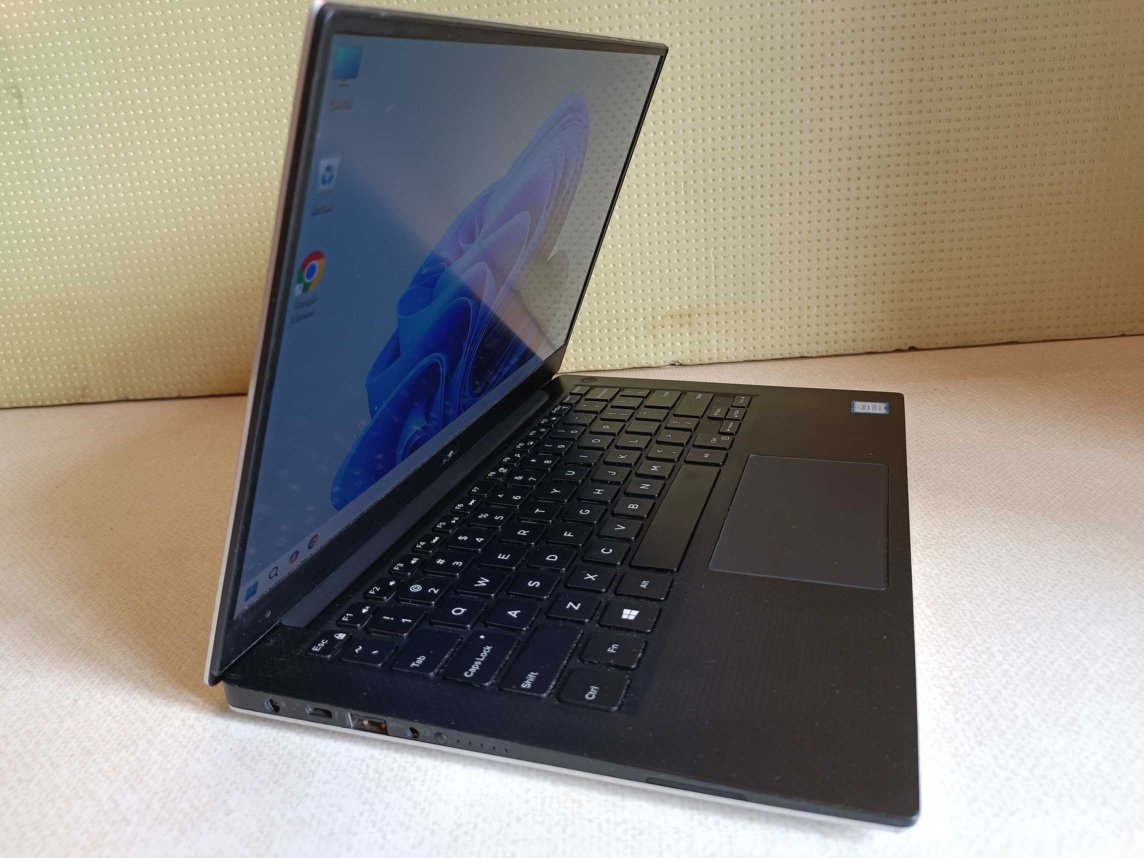 Dell XPS 9360 i5-8250U/8Гб/SSD256