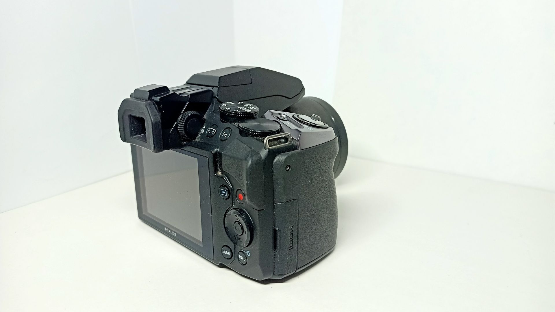Olympus Stylus SP-100ee