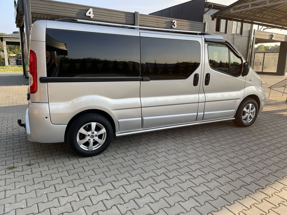 Opel vivaro 2013