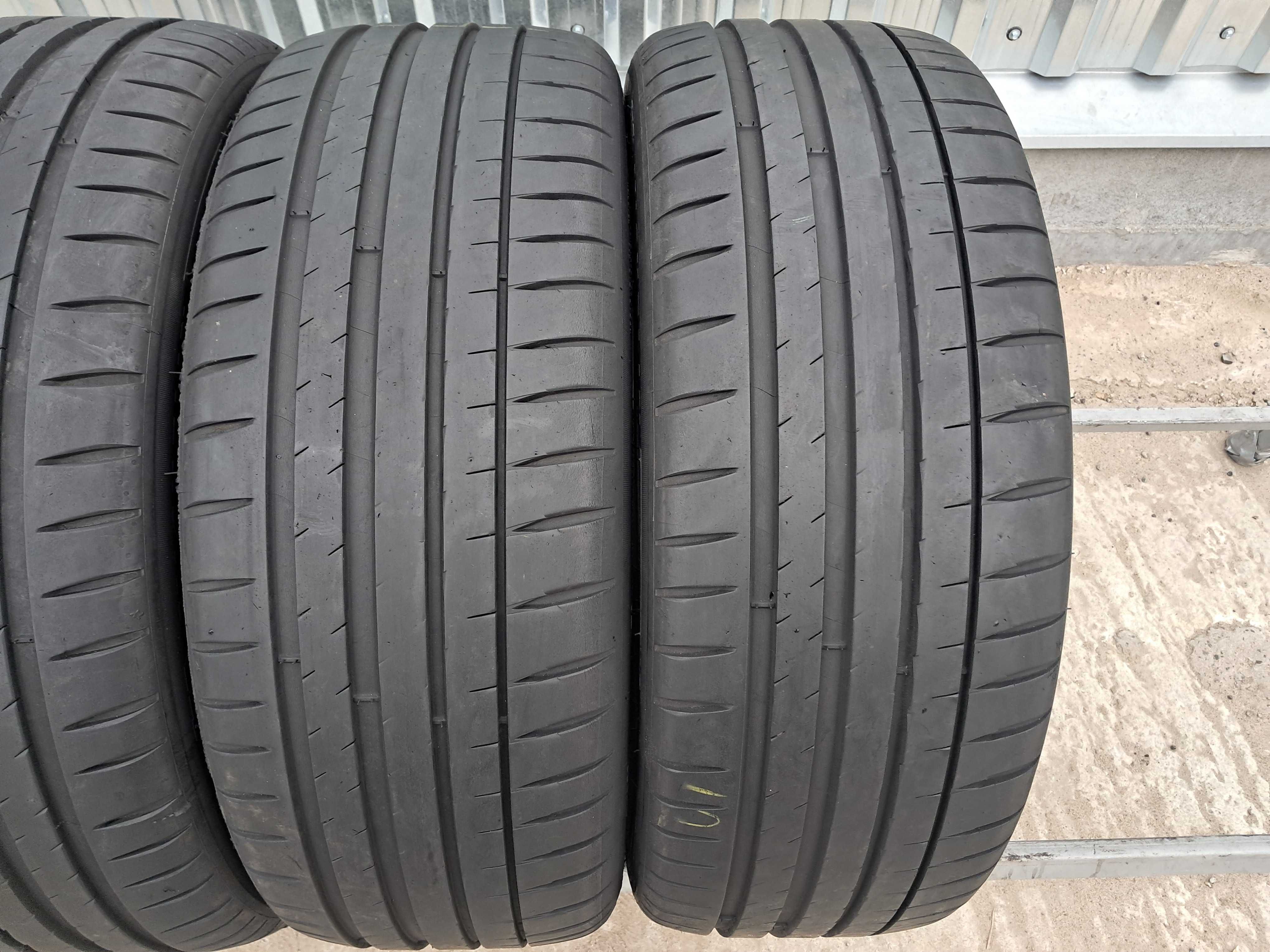 Резина літо 90% протектор Michelin 225/45 R19 Pilot Sport 4